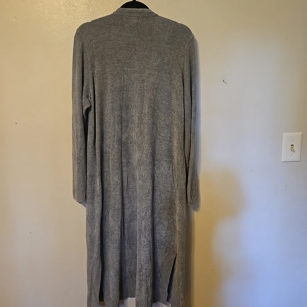 Barefoot Dreams Long Open-Front Cardigan in Light Gray - Picture 3 of 5